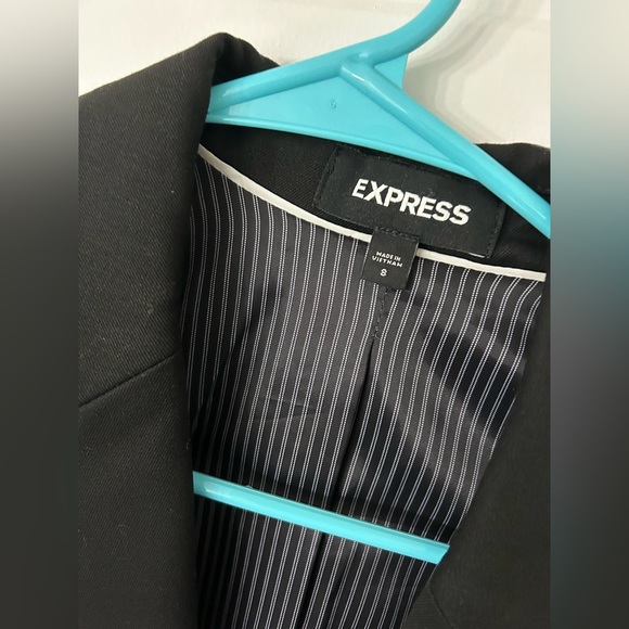 Express Blazer - Picture 2 of 3